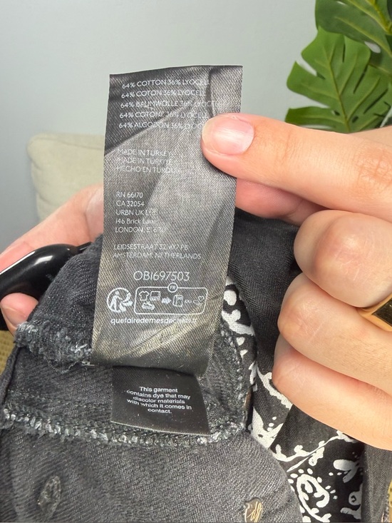 We The Free Lucky You Mid Rise Barrel Jeans Size 26 - Picture 10 of 10